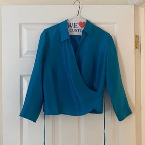 Finity Blue 100% silk shirt with ties. Size 10. Never worn.